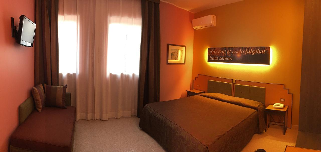 Hotel Orazio 베노사 외부 사진